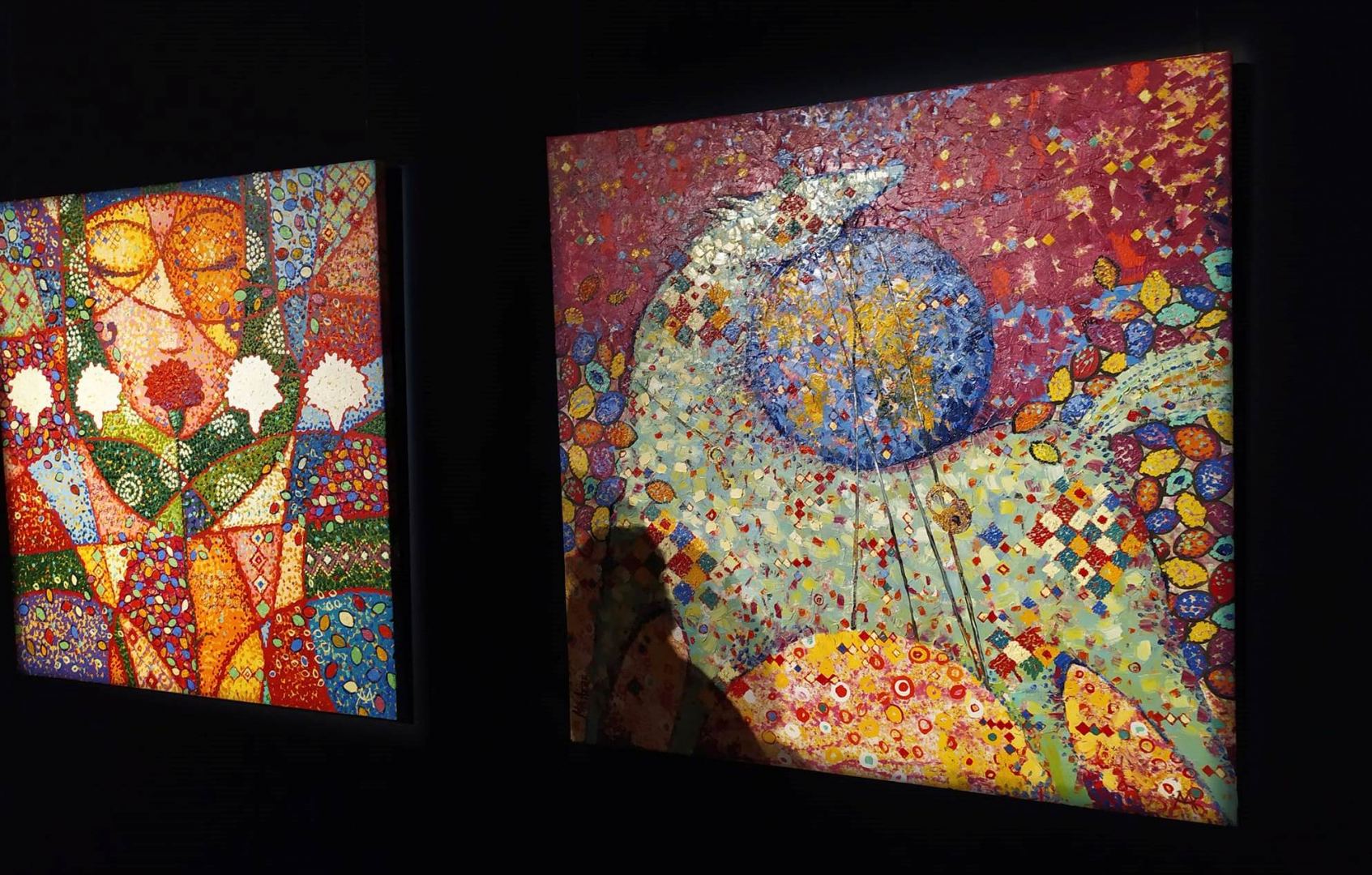 "Человек-праздник" Мир Азер Абдуллаев – лечебные свойства оптимизма и позитива экспозиции в Баку (ФОТО)