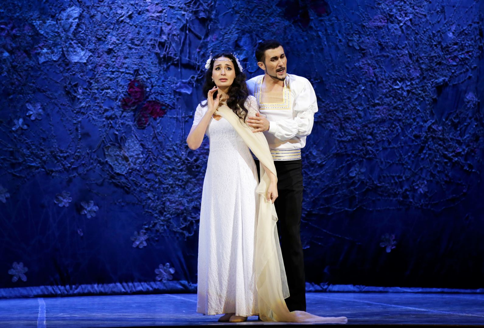 Легенда о несчастных влюбленных в Баку, или Античные герои как простые смертные (ФОТО)