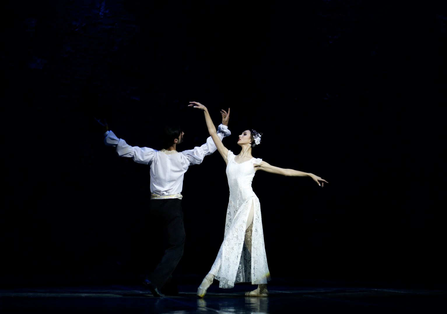 Легенда о несчастных влюбленных в Баку, или Античные герои как простые смертные (ФОТО)