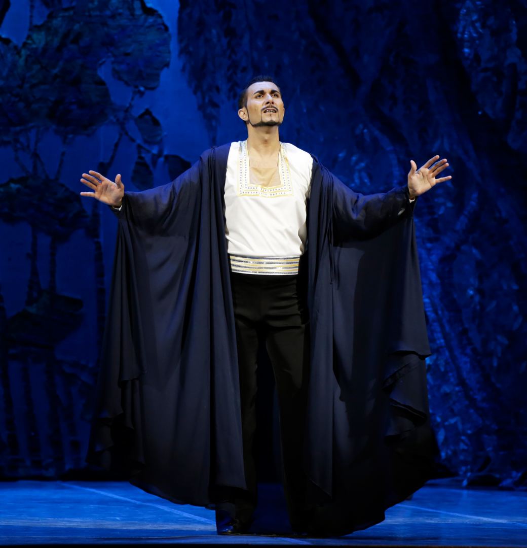 Легенда о несчастных влюбленных в Баку, или Античные герои как простые смертные (ФОТО)