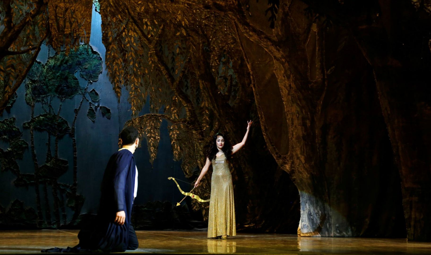 Легенда о несчастных влюбленных в Баку, или Античные герои как простые смертные (ФОТО)