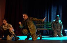 Мечтающие азербайджанские мальчики… Посвящается Дню Победы – 8 ноября (ФОТО)