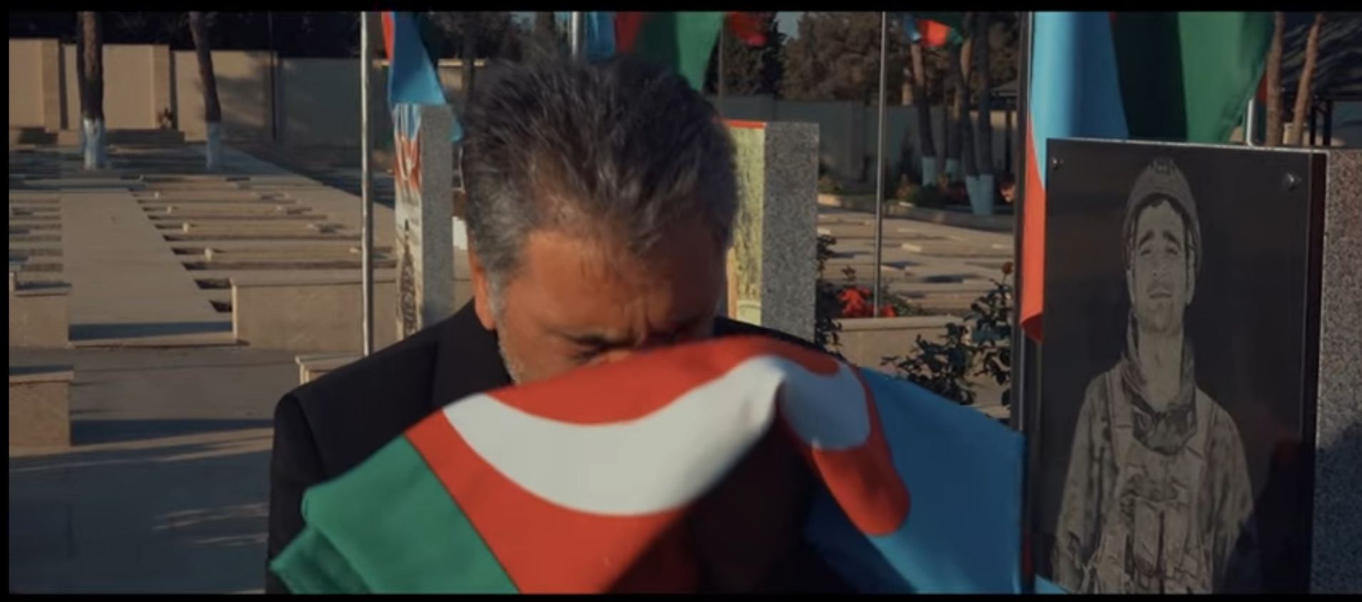 Təki Vətən sağ olsun! – коллектив музыкального театра в Баку представил фильм (ФОТО/ВИДЕО)