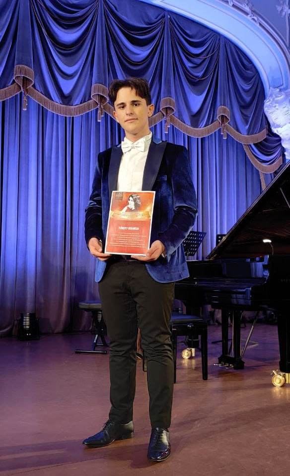 Азербайджанский вокалист выступил в гала-концерте международного фестиваля "Приношение Елене Образцовой" (ФОТО/ВИДЕО)