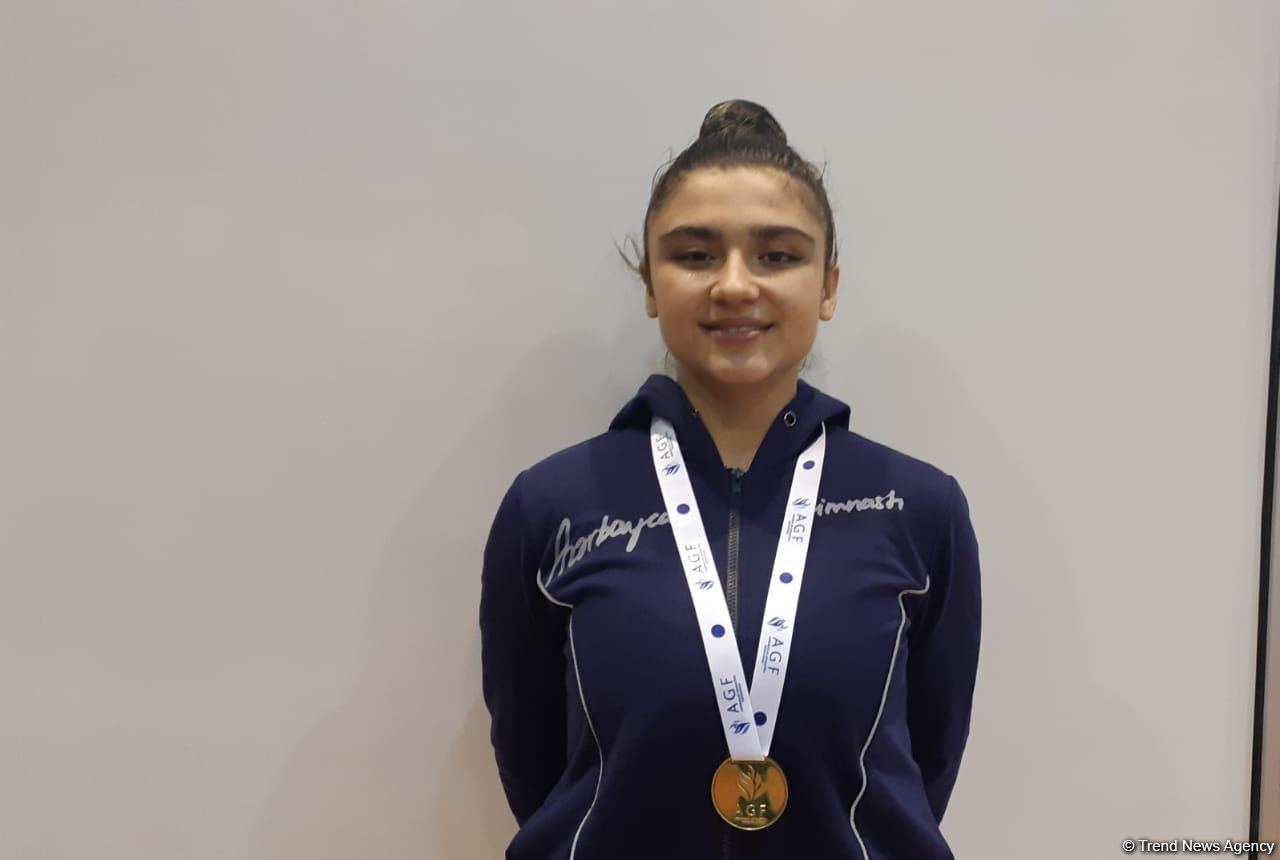 На каждой тренировке стараюсь улучшать свой результат – победительница чемпионата Баку по аэробной гимнастике