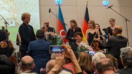 В Берлине прошел торжественный вечер мировой премьеры симфонии Хадиджи Зейналовой "Шуша"  (ВИДЕО, ФОТО)