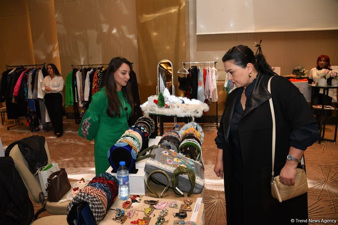 "Zəfər Qadının İZi ilə" – фестиваль предпринимательства, ярких идей и красоты (ФОТО)