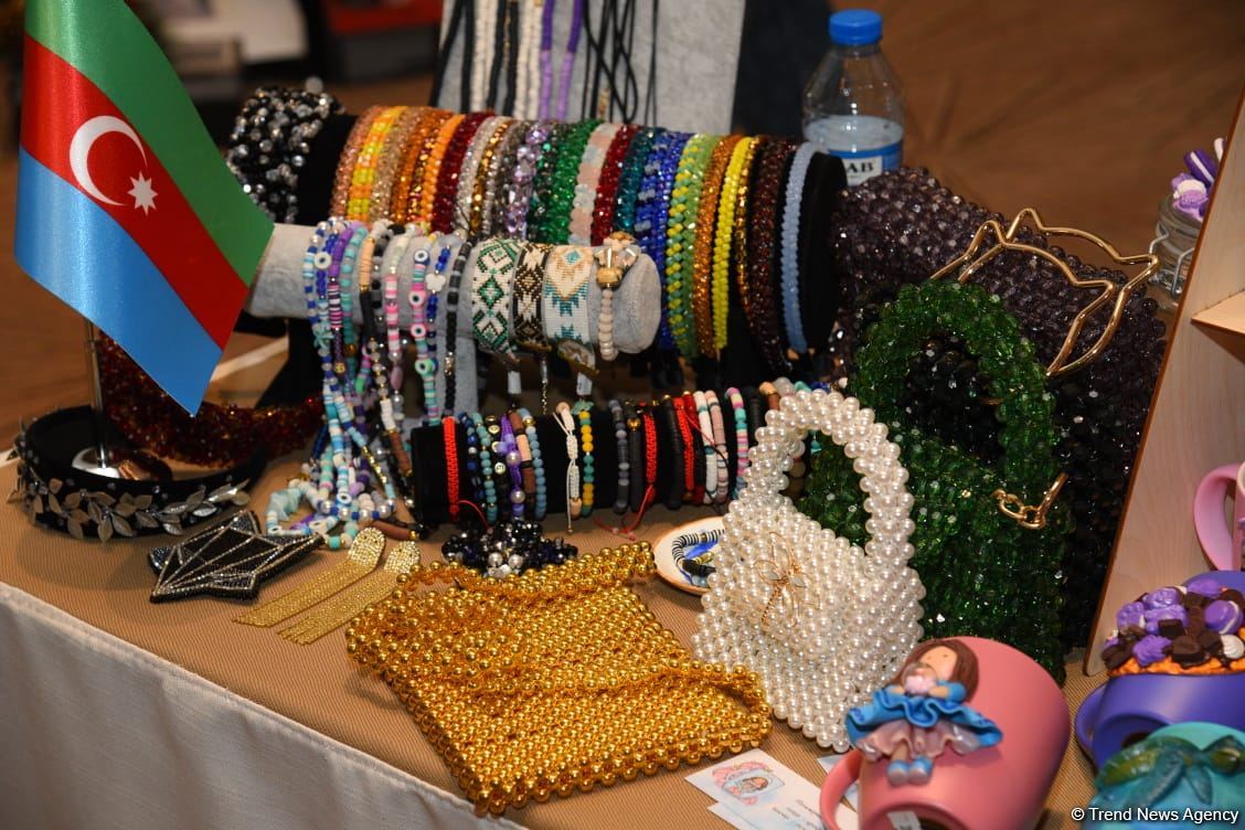 "Zəfər Qadının İZi ilə" – фестиваль предпринимательства, ярких идей и красоты (ФОТО)