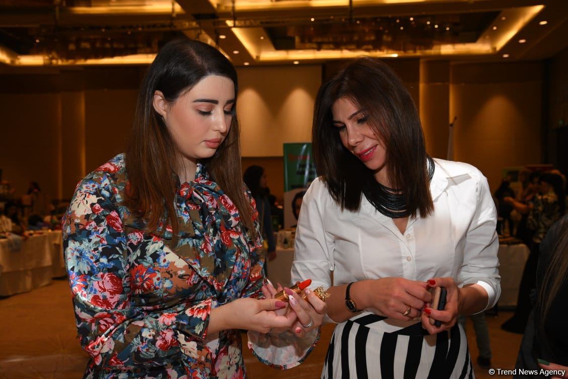 "Zəfər Qadının İZi ilə" – фестиваль предпринимательства, ярких идей и красоты (ФОТО)