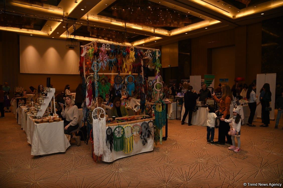 "Zəfər Qadının İZi ilə" – фестиваль предпринимательства, ярких идей и красоты (ФОТО)