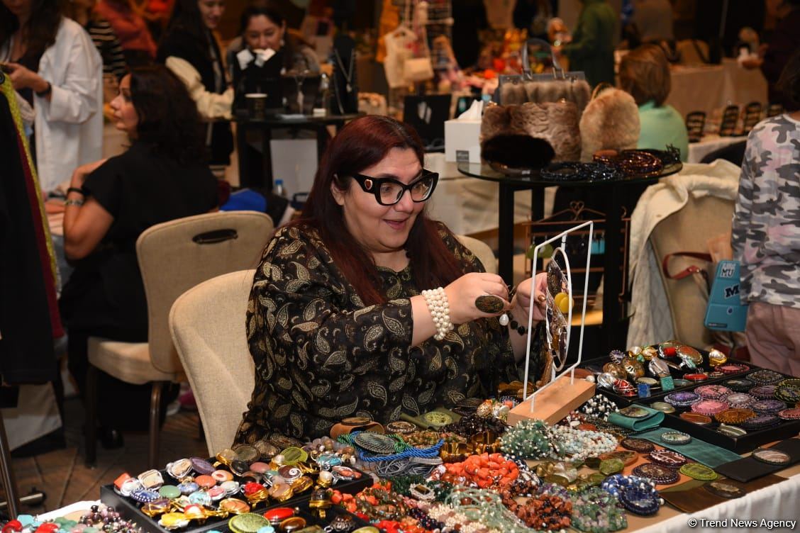 "Zəfər Qadının İZi ilə" – фестиваль предпринимательства, ярких идей и красоты (ФОТО)