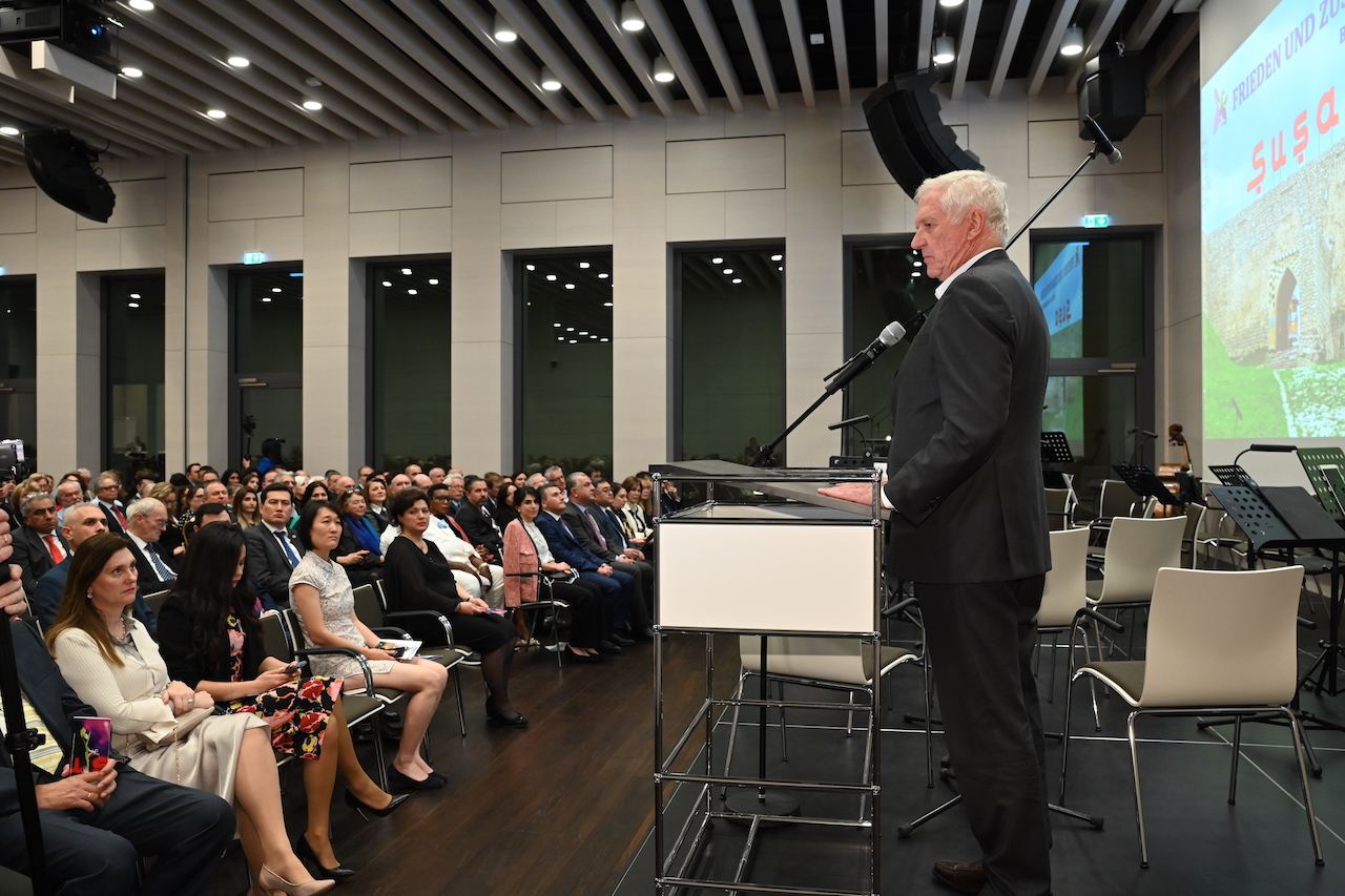 В Берлине прошел торжественный вечер мировой премьеры симфонии Хадиджи Зейналовой "Шуша"  (ВИДЕО, ФОТО)