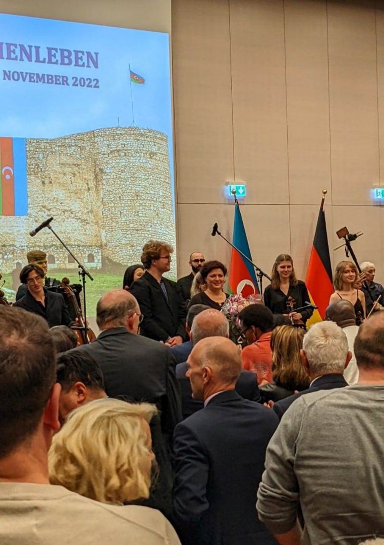 В Берлине прошел торжественный вечер мировой премьеры симфонии Хадиджи Зейналовой "Шуша"  (ВИДЕО, ФОТО)