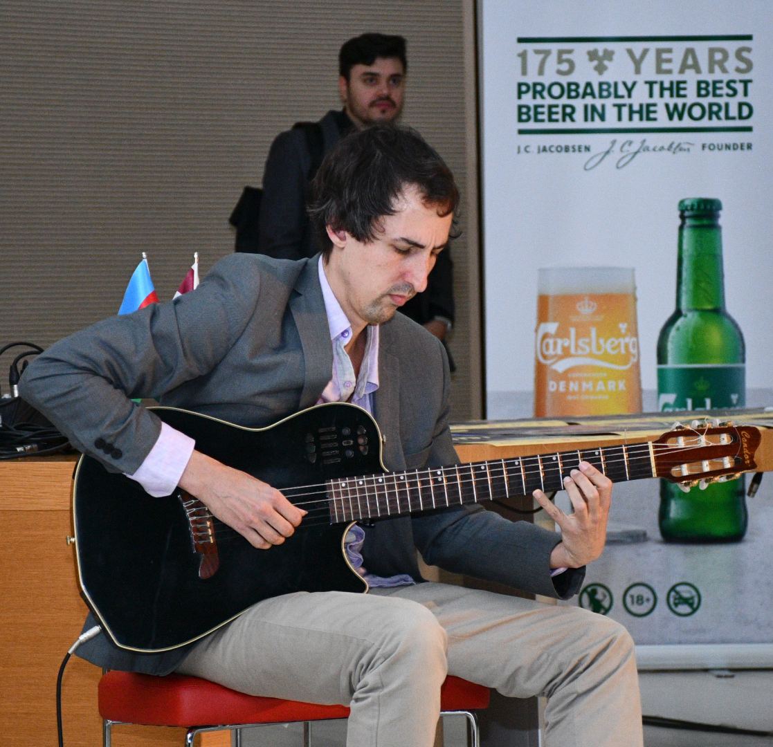 На открытии Baku Jazz Festival выступили обладатель Grammy Грегори Марет и бразильская дива Элоиза Лоуренсо (ФОТО)