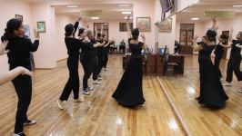 В Узбекистане активно обучаются азербайджанcким национальным танцам (ФОТО)