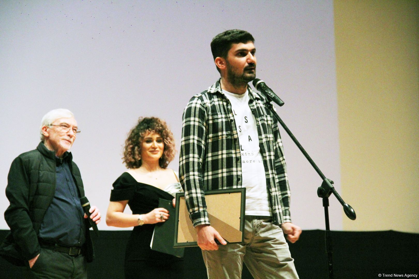 В Баку состоялась церемония награждения победителей XIII Международного фестиваля короткометражных фильмов (ФОТО)