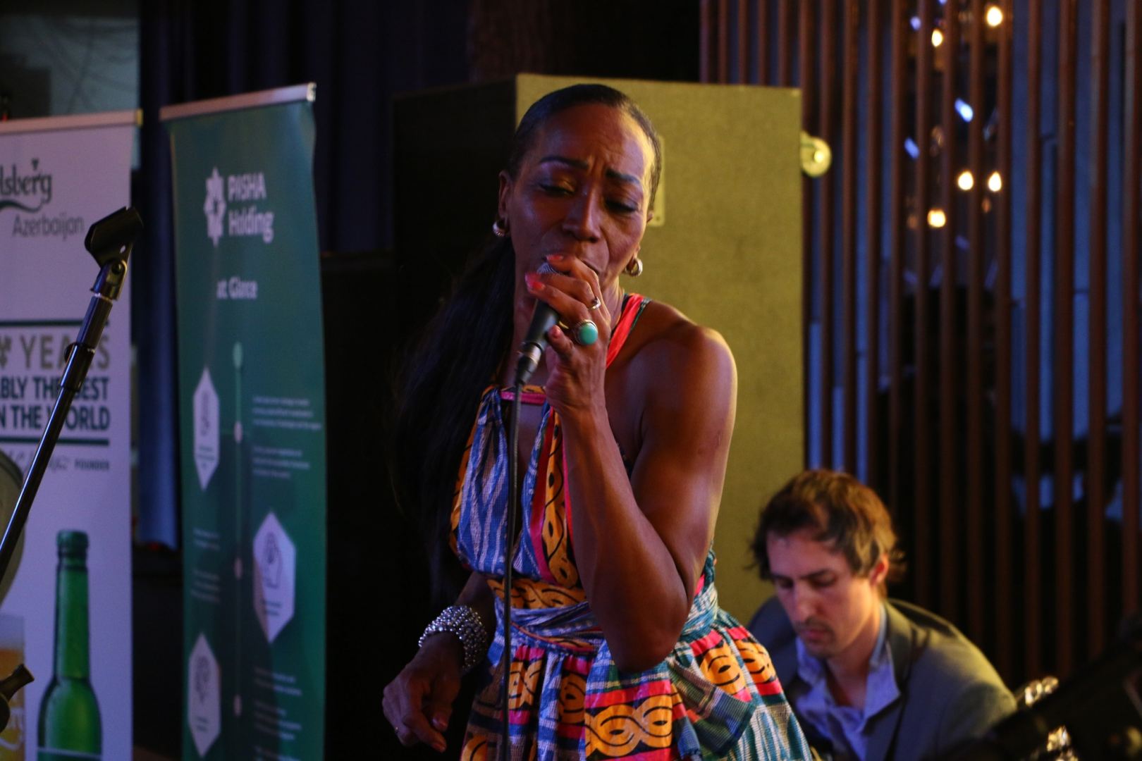 Baku Jazz Festival. Из летней Бразилии в осенний Азербайджан с зажигательной Элоизой Лоуренсо (ВИДЕО, ФОТО)