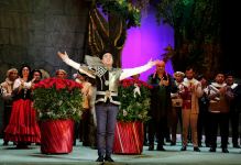 Артисты из Узбекистана представили в Азербайджане спектакль с трагической развязкой (ФОТО)