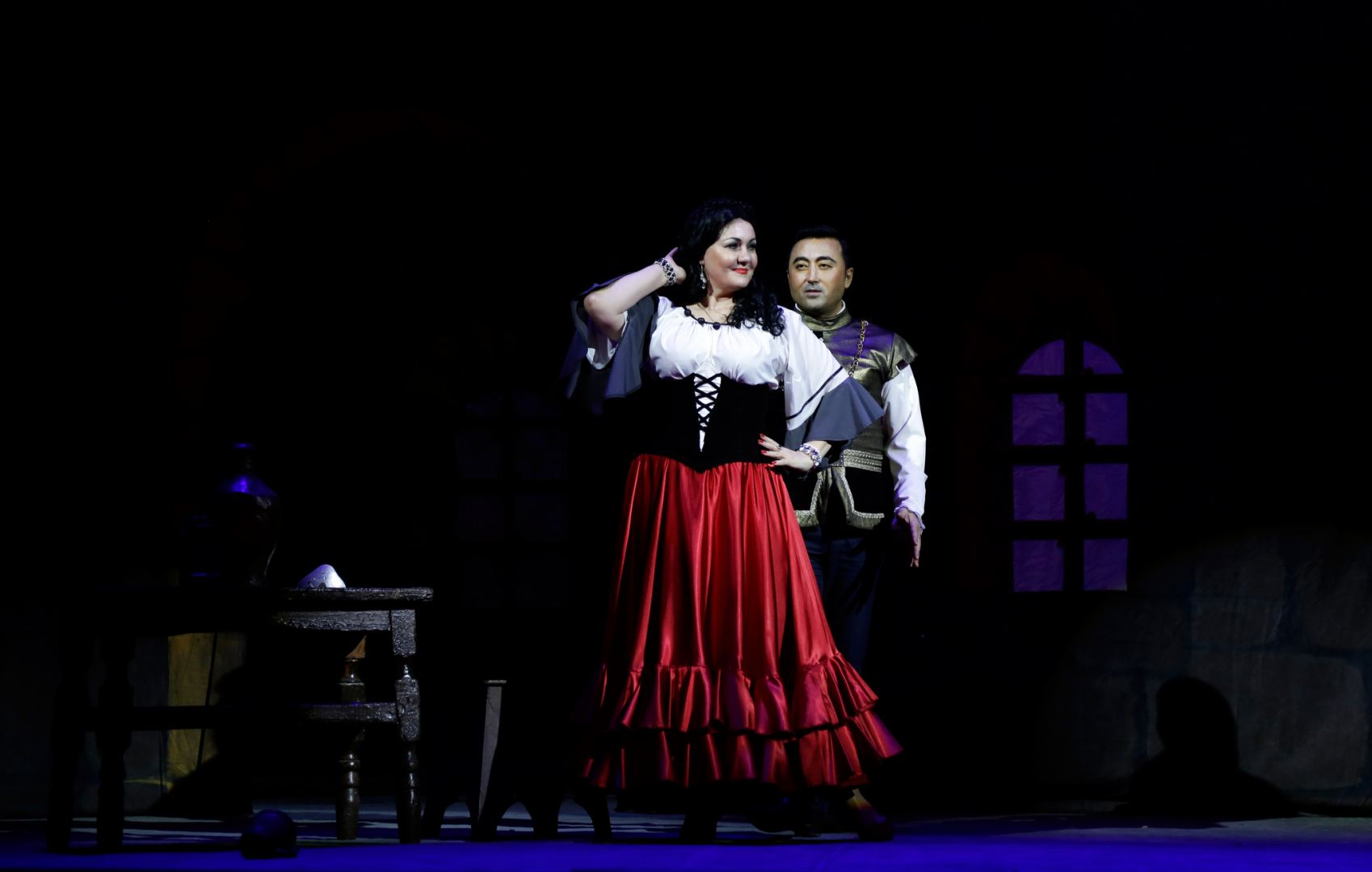 Артисты из Узбекистана представили в Азербайджане спектакль с трагической развязкой (ФОТО)