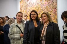 В Музее современного искусства Зураба Церетели в Тбилиси открылась выставка работ известной художницы Аиды Махмудовой "Рай может подождать" (ФОТО)