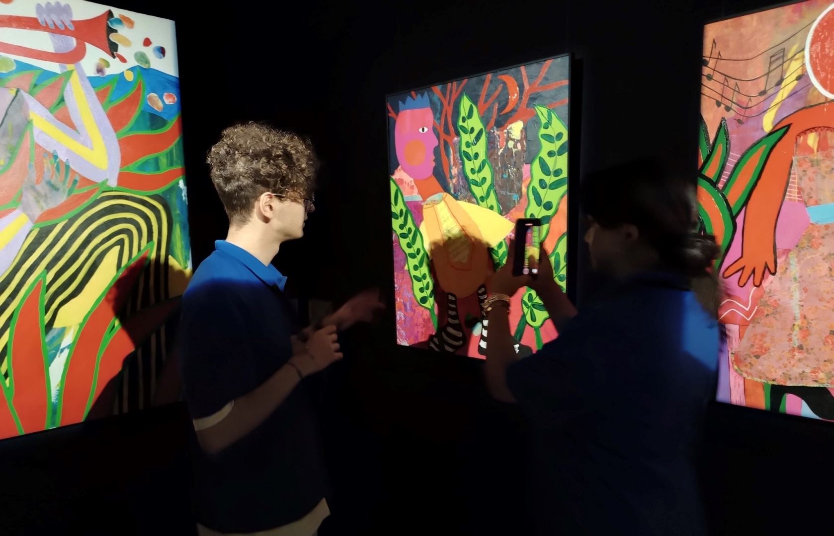 Необузданная стихия! В QGallery открылась выставка Рамины Саадатхан "Танцующий джаз" (ФОТО)