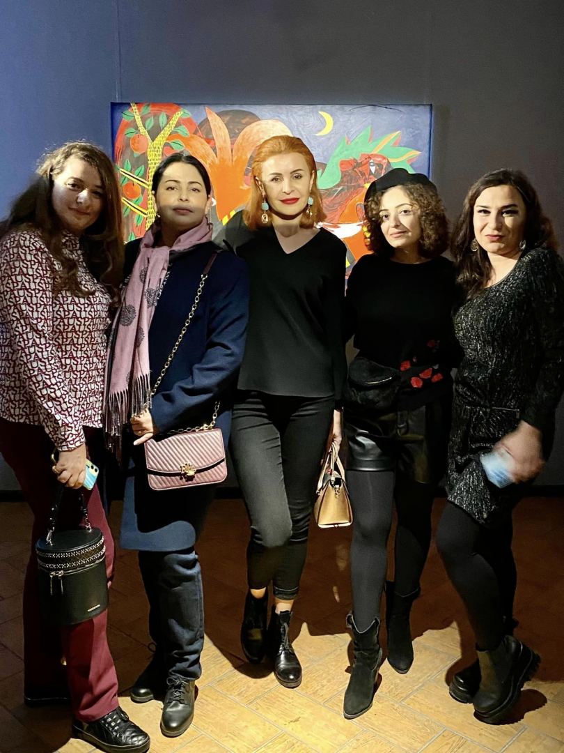 Необузданная стихия! В QGallery открылась выставка Рамины Саадатхан "Танцующий джаз" (ФОТО)