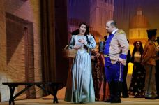 Звезды из Азербайджана, России и Беларуси показали в Баку историю про дерзкую цыганку (ФОТО)