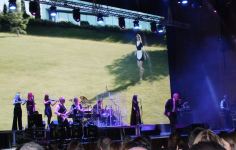 В Баку потрясающий концерт Валерия Меладзе начался с мелодии "Азербайджан" (ВИДЕО, ФОТО)