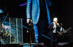 В Баку потрясающий концерт Валерия Меладзе начался с мелодии "Азербайджан" (ВИДЕО, ФОТО)