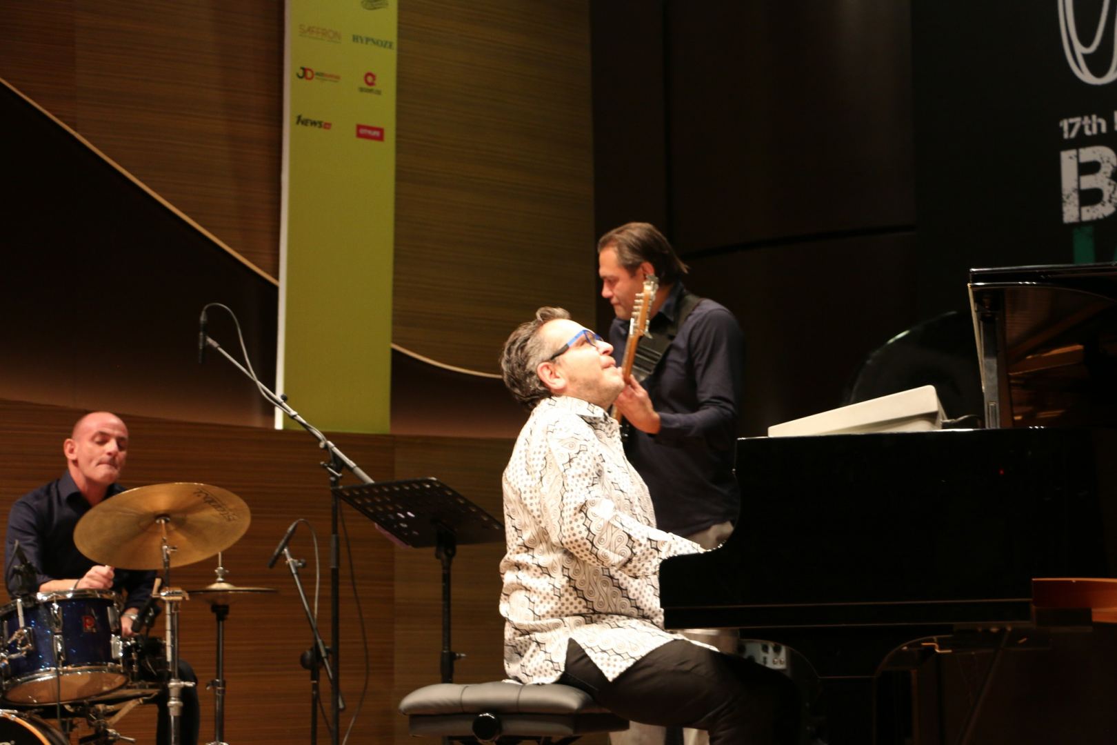 Концерт легендарного Майка дель Ферро в Баку - виртуозные джазовые импровизации и интерпретация классики (ВИДЕО, ФОТО)