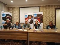 Как вдохнуть жизнь в куклу – высший пилотаж в Баку, или Самый чистый город среди многих столиц мира (ФОТО)