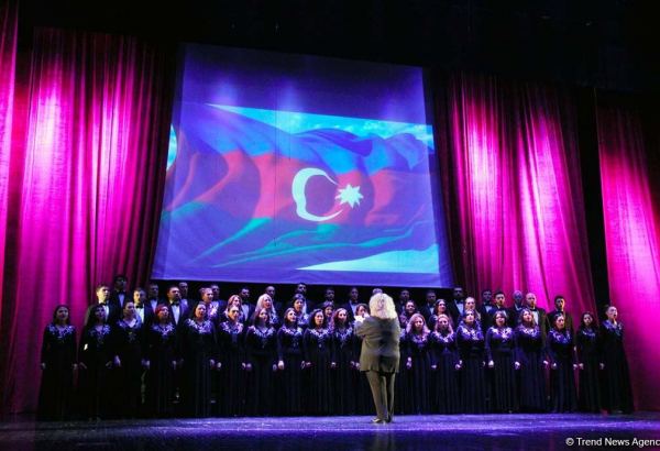 Театральный праздник в Баку – открытие Фестиваля короткометражных спектаклей 4.4 (ФОТО)