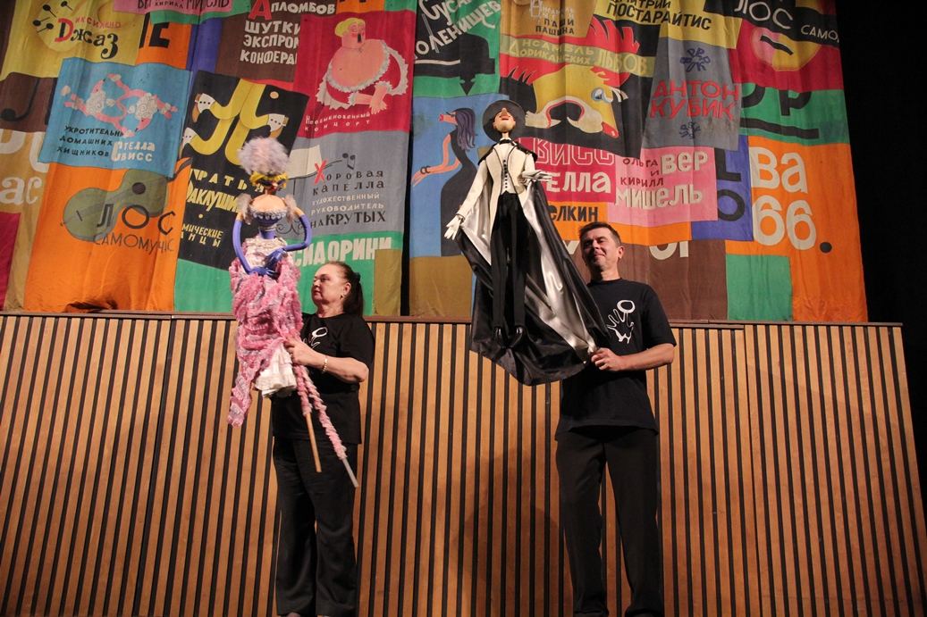 Необыкновенный концерт с конферансье Апломбовым в Баку прошел под смех и овации (ВИДЕО, ФОТО)