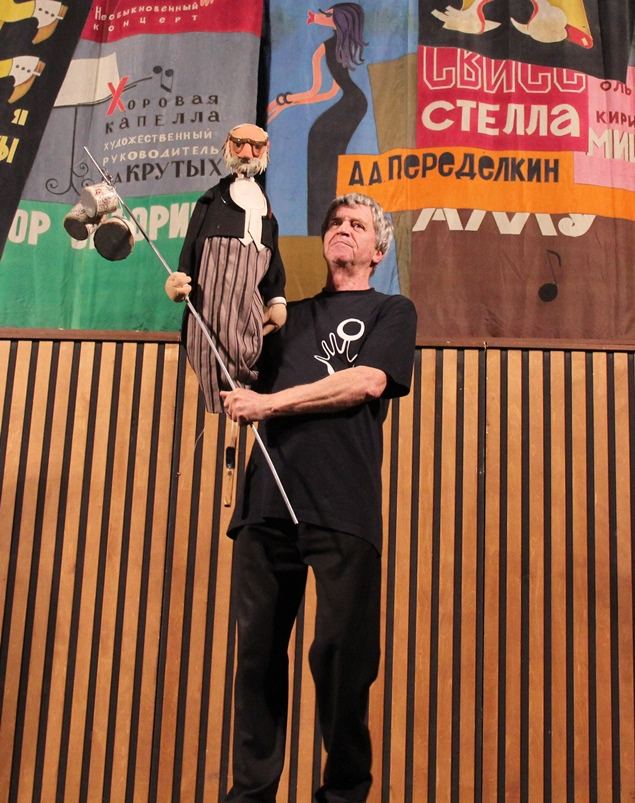 Необыкновенный концерт с конферансье Апломбовым в Баку прошел под смех и овации (ВИДЕО, ФОТО)