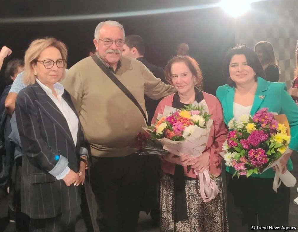 Театральный праздник в Баку – открытие Фестиваля короткометражных спектаклей 4.4 (ФОТО)