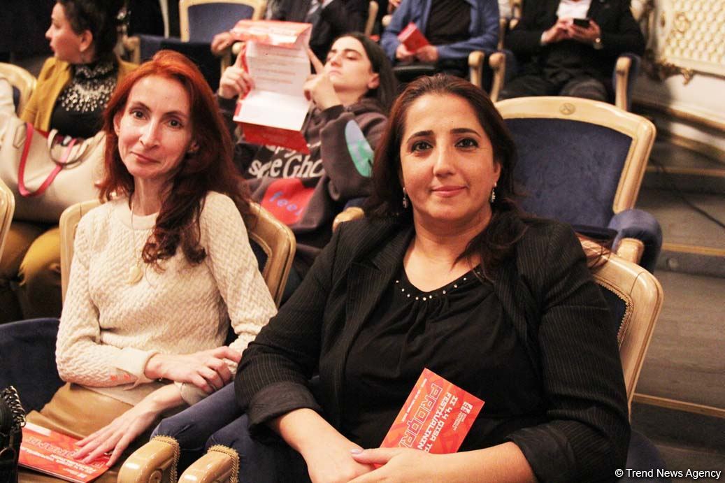 Театральный праздник в Баку – открытие Фестиваля короткометражных спектаклей 4.4 (ФОТО)