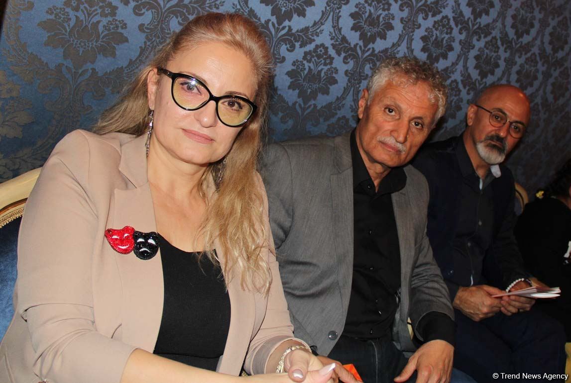 Театральный праздник в Баку – открытие Фестиваля короткометражных спектаклей 4.4 (ФОТО)