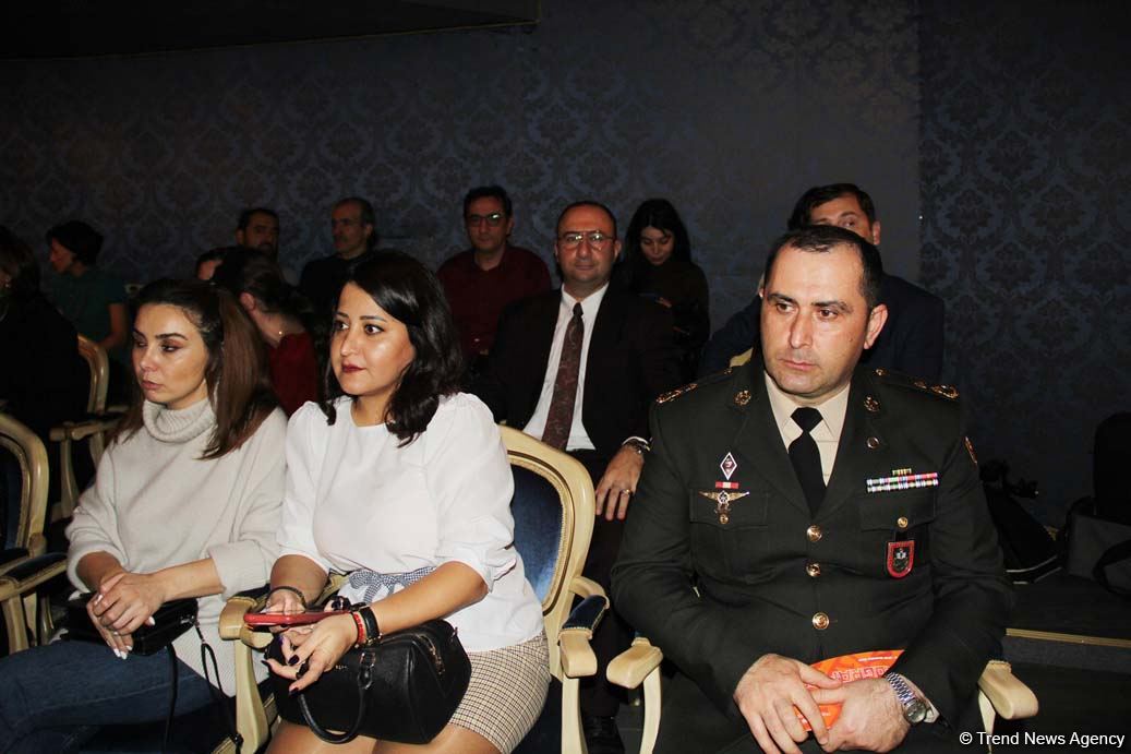 Театральный праздник в Баку – открытие Фестиваля короткометражных спектаклей 4.4 (ФОТО)