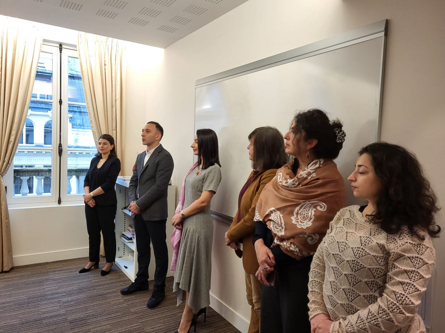 В Париже открылась азербайджанская воскресная школа "Натаван" (ФОТО)