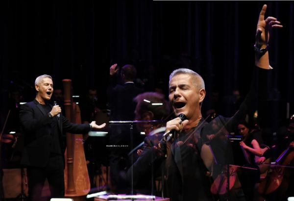 Музыкальный праздник  Алессандро Сафина в Баку -  "Luna tu", "Cиняя вечность"... (ВИДЕО, ФОТО)