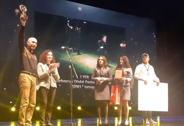 В Баку прошла церемония награждения победителей II Фестиваля короткометражных спектаклей 4.4 (ФОТО)