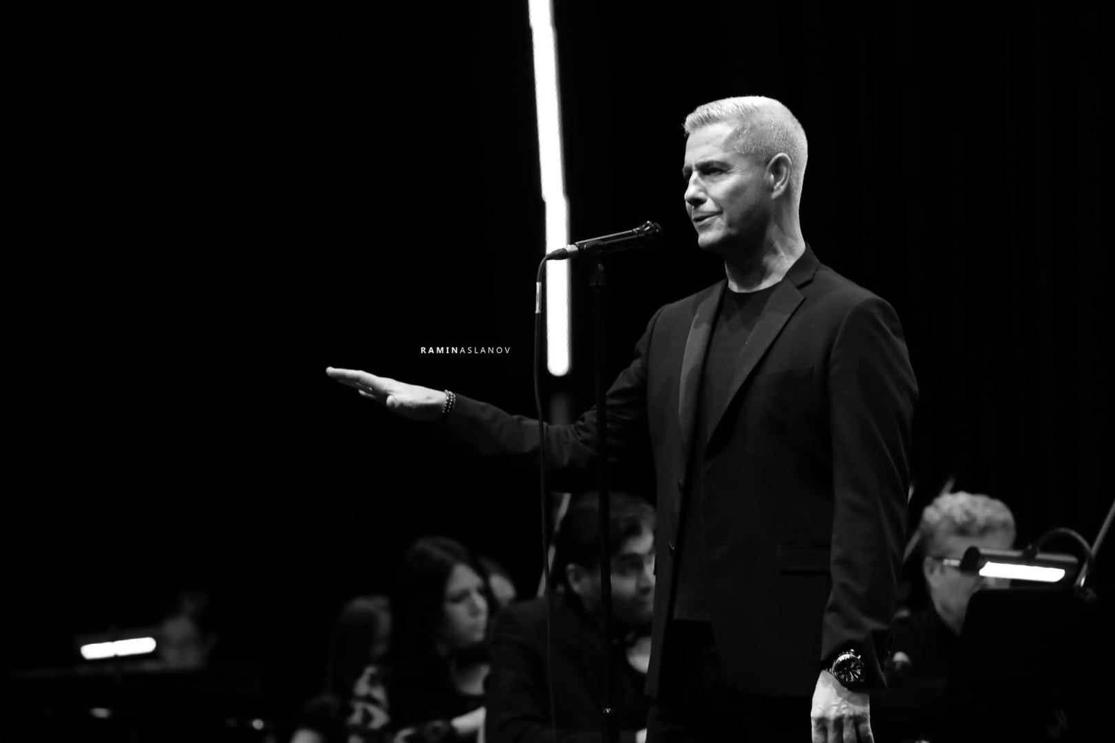 Музыкальный праздник  Алессандро Сафина в Баку -  "Luna tu", "Cиняя вечность"... (ВИДЕО, ФОТО)