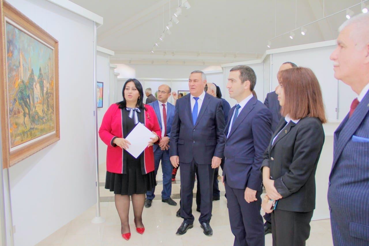 Состоялась презентация первой "Энциклопедии художников Нахчывана" (ФОТО)
