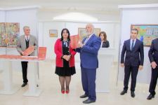 Состоялась презентация первой "Энциклопедии художников Нахчывана" (ФОТО)