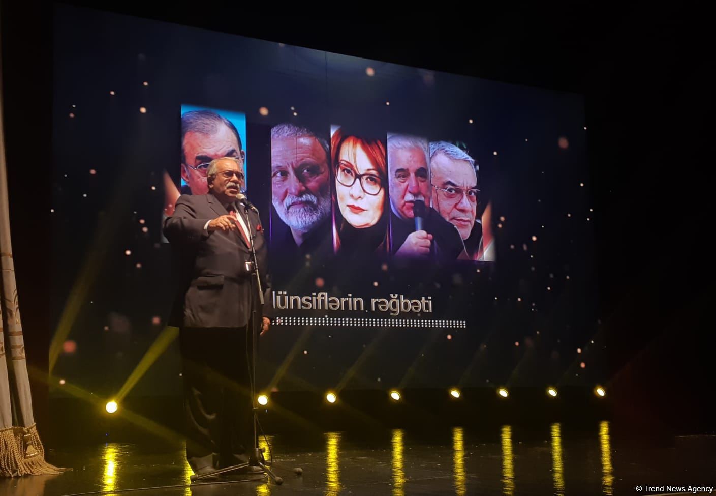 В Баку прошла церемония награждения победителей II Фестиваля короткометражных спектаклей 4.4 (ФОТО)