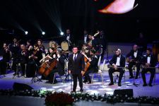 Внучка Шовкет Алекперовой – Шовкет исполняет "Шовкет". 100-летие легендарной певицы во Дворце Гейдара Алиева (ВИДЕО, ФОТО)