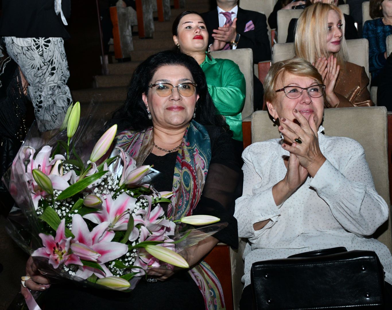 Внучка Шовкет Алекперовой – Шовкет исполняет "Шовкет". 100-летие легендарной певицы во Дворце Гейдара Алиева (ВИДЕО, ФОТО)