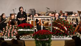 Маэстро Рауф Абдуллаев отметил 85-летие потрясающим вечером классической музыки  (ФОТО)