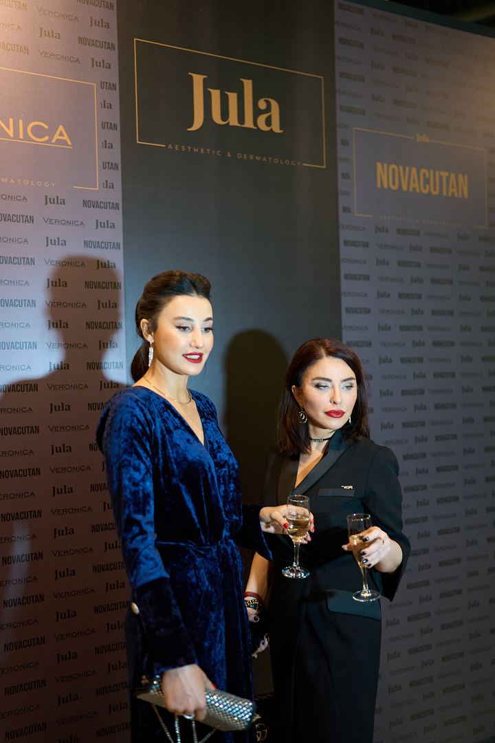 Azerbaijan Fashion Week 2022 – от одеяний кочевников и элегантных хиджабов до волшебной птицы Хумо (ФОТО)