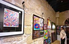 Париж в азербайджанских красках (ФОТО)